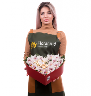 Flori in cutie, Livrare flori Chisinau
